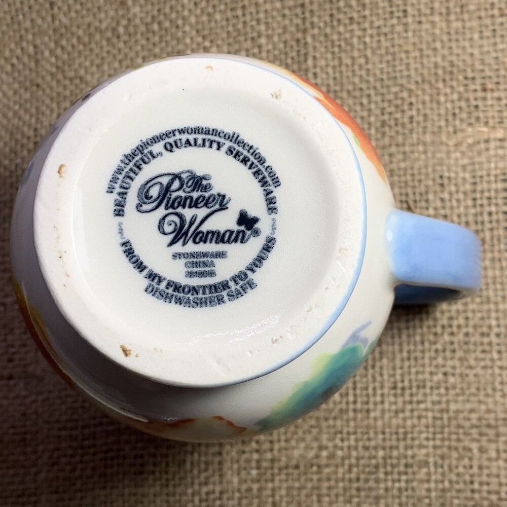 Pioneer Woman Willow Mini Pitcher 11.4 Oz Cream Milk Stoneware - Picture 6 of 6